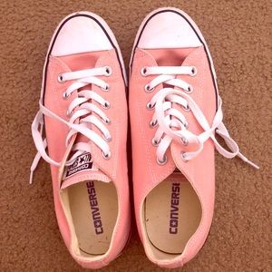 Pink converse